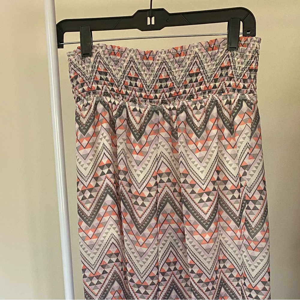 Xhilaration Pink and Orange Geometric Palazzo pants y2k vintage